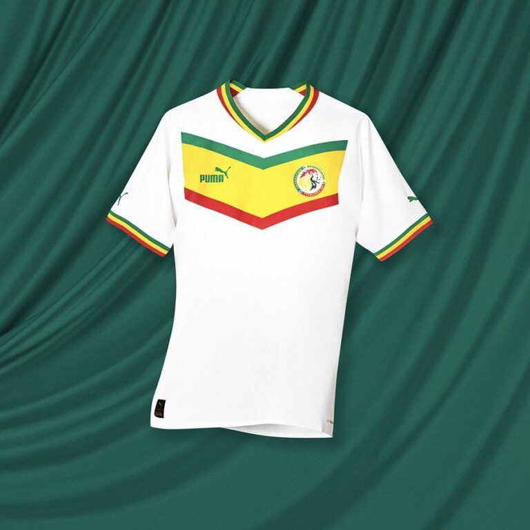 LA FSF LANCE LA VENTE DES MAILLOTS ORIGINAUX DE L’ÉQUIPE NATIONALE À 45.000 F CFA