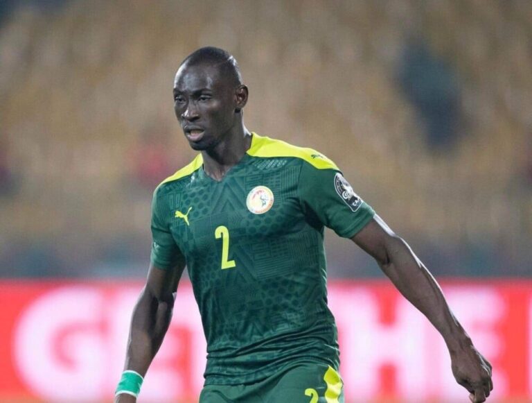 SALIOU CISS SOUHAITE BONNE CHANCE AUX LIONS